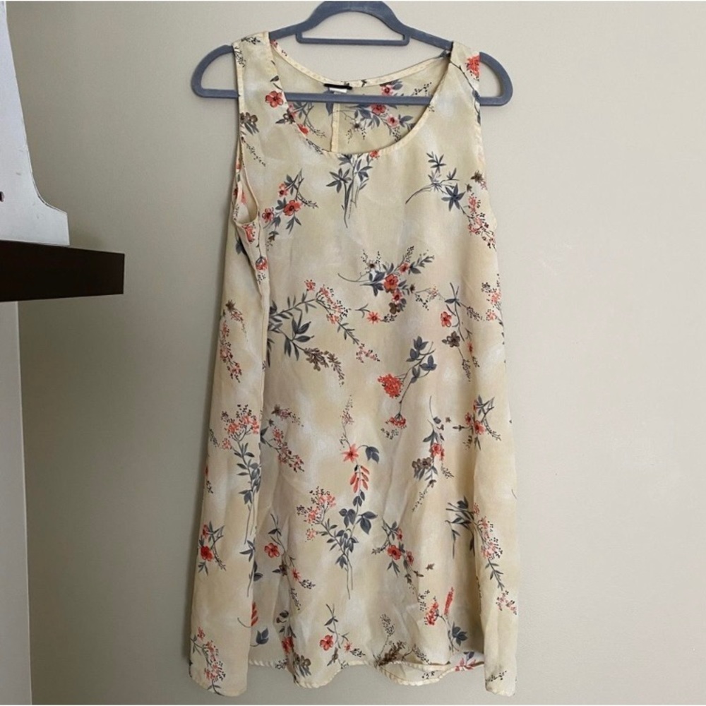 Sleeveless Cream Floral Dress